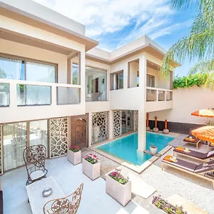 https://villa-white-haut-standing.marrakeshhotelsmorocco.com